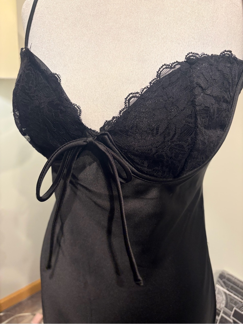 Princess Polly Black Satin Lace-Trim Long Chemise Size 6 - Picture 6 of 11